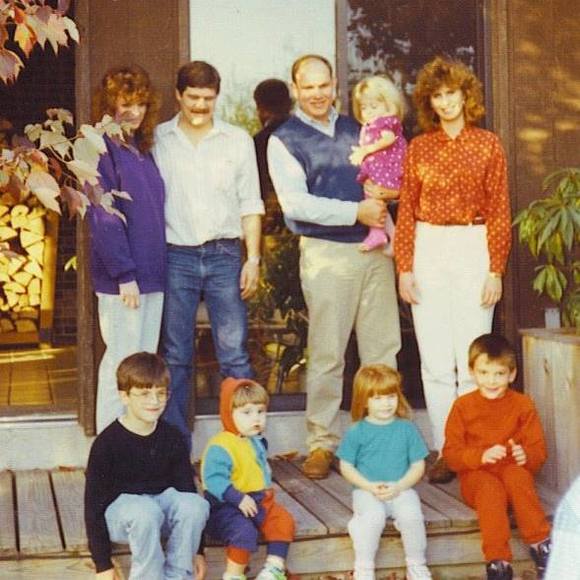 Meet your Posher, Sarah - Picture 1 of 1